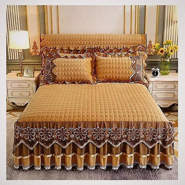 3pcBeautiful Luxury Bed Skirt Velvet Lace Ruffles Quilted Bed Skirt King Size