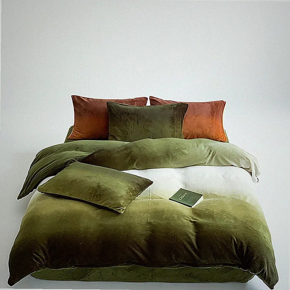 Dark Green Velvet Comforter Set - Cal King Plush Flannel Bedding