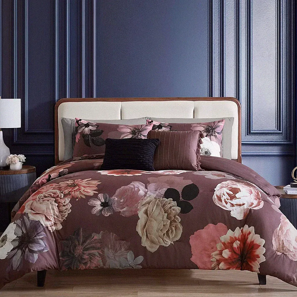 Hallmart Collectibles 5pc Queen Vita Velvet Floral Bedding Set Purple