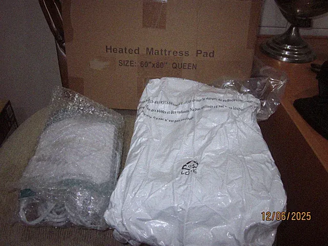 Heated Mattress Pad, 60 X 80 In, Queen Electric Bed Warmer with 1-9 Heat Setting