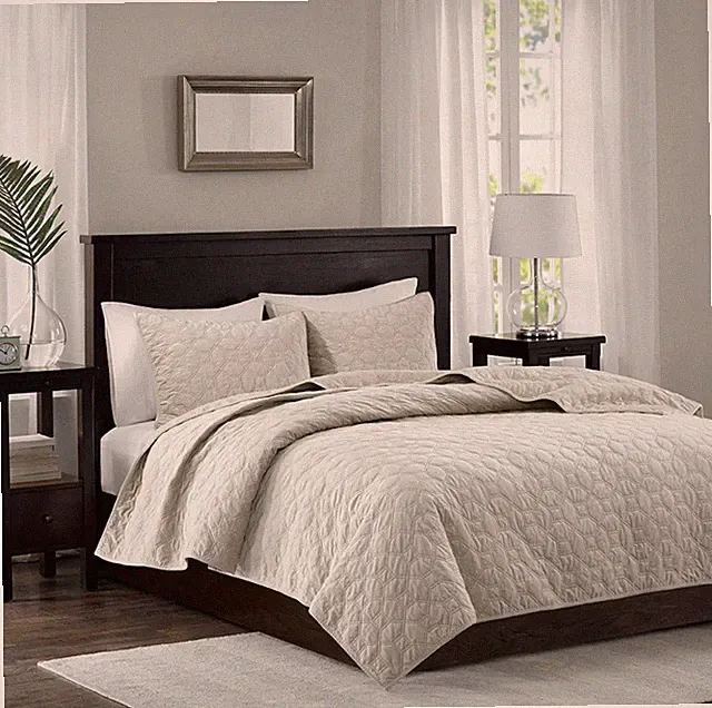 Madison Park Harper 3 Piece Velvet Quilt Set King California King Ivory