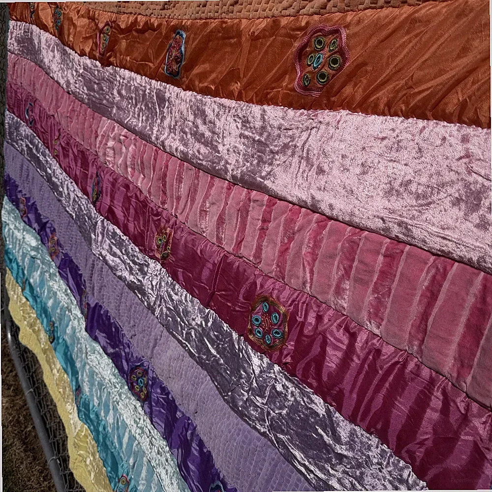 🔥Rare Y2K TWIN Quilted Velvet Comforter Boho. EXCELLENT CONDITION! 62”x80”