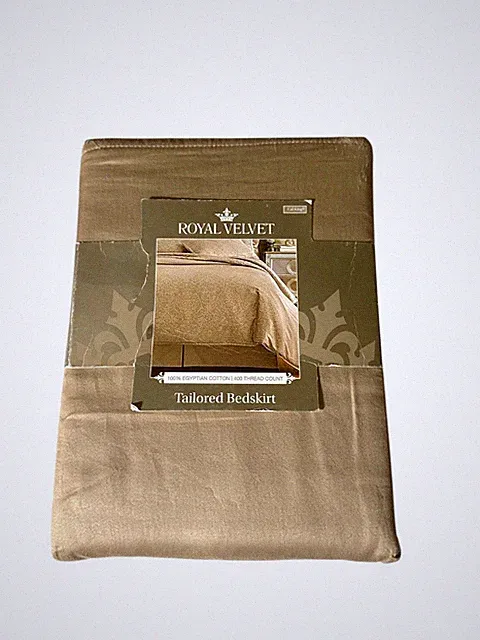 Royal Velvet 100% Egyptian Cotton 400 Thread Count Tailored Bedskirt Cal King