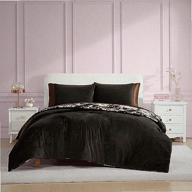 Velvet Comforter Set - Luxuriously Soft Black Bedding, Full/Queen