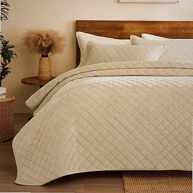 Velvet Quilt King Size: 3-Piece Reversible Luxury Velvet Bedding Comforter Se...