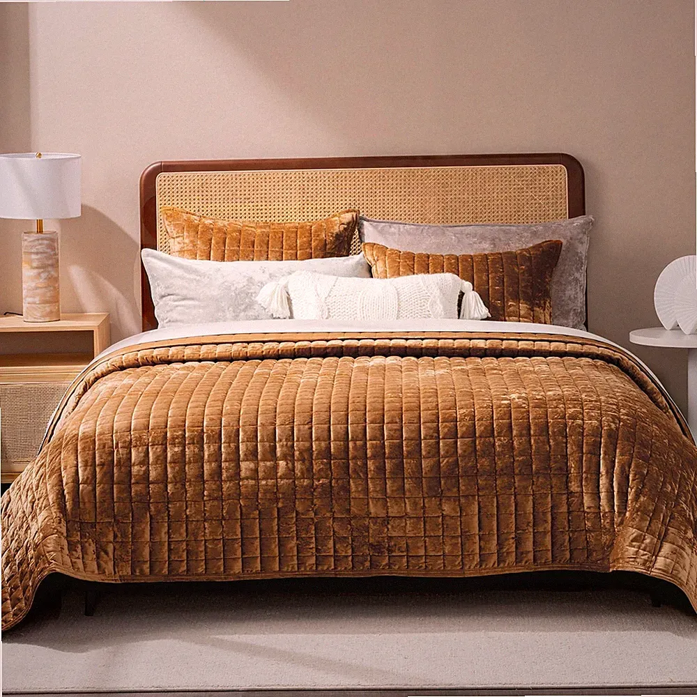 Velvet Quilt Set King Size Bedding Sets, Ultra Soft Velvet Comforter Set, Lightw